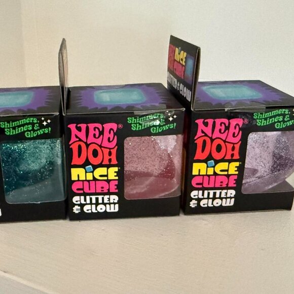 SET OF 3 NeeDoh Glitter and Glow Nice Cube - Picture 4 of 4